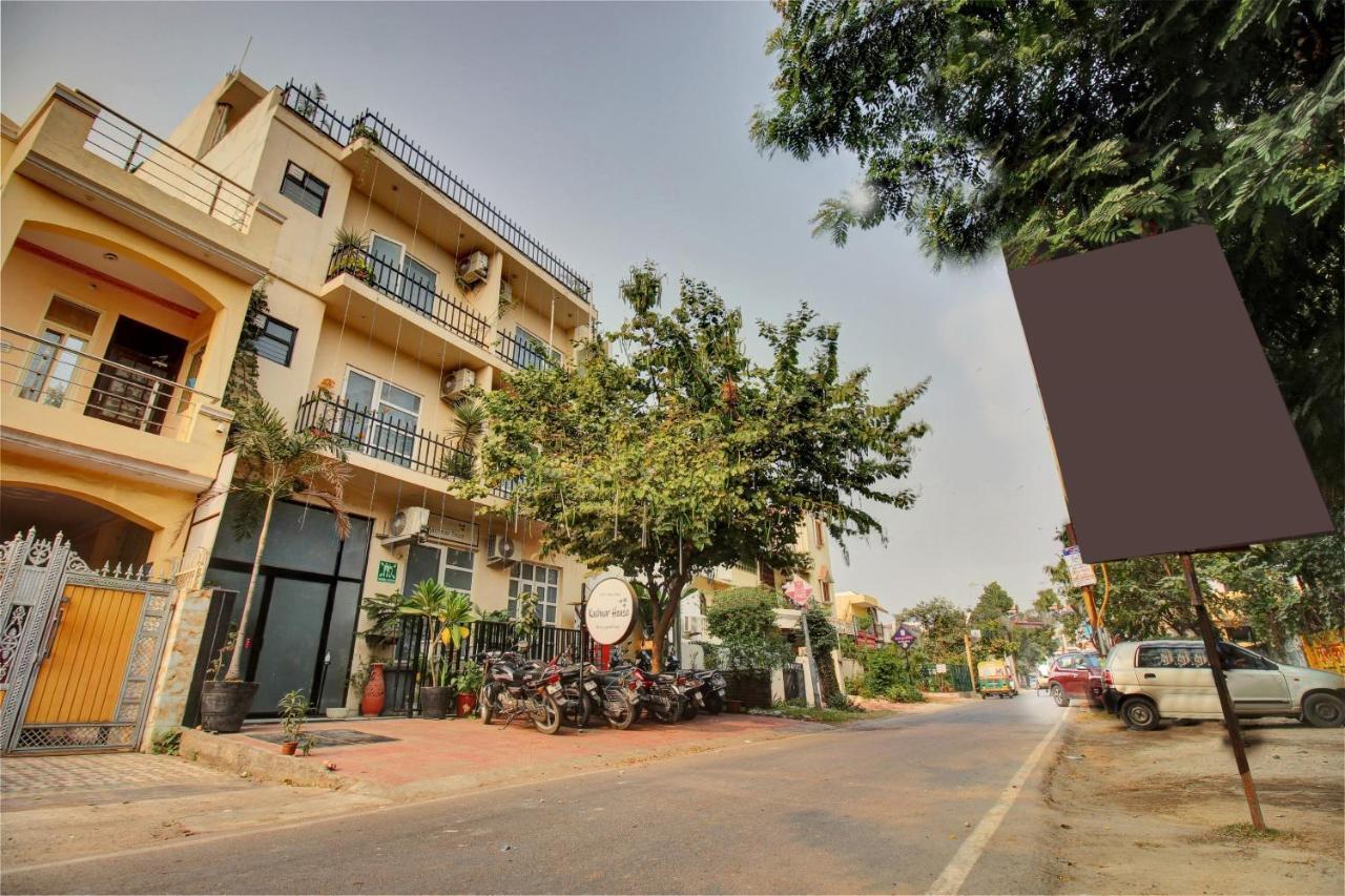 Super Townhouse Kachnar House Vikas Nagar Hotel Hasanganj Exterior foto