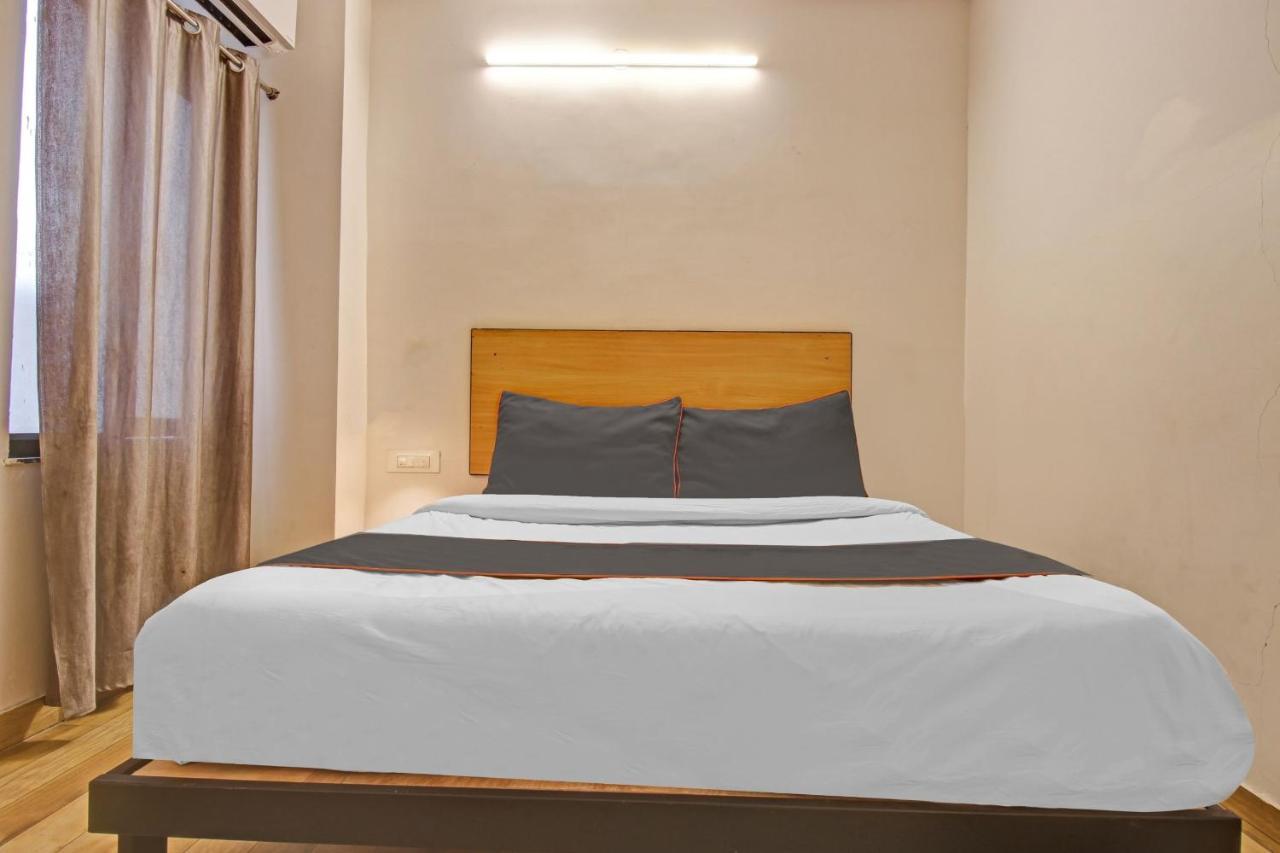 Super Townhouse Kachnar House Vikas Nagar Hotel Hasanganj Exterior foto