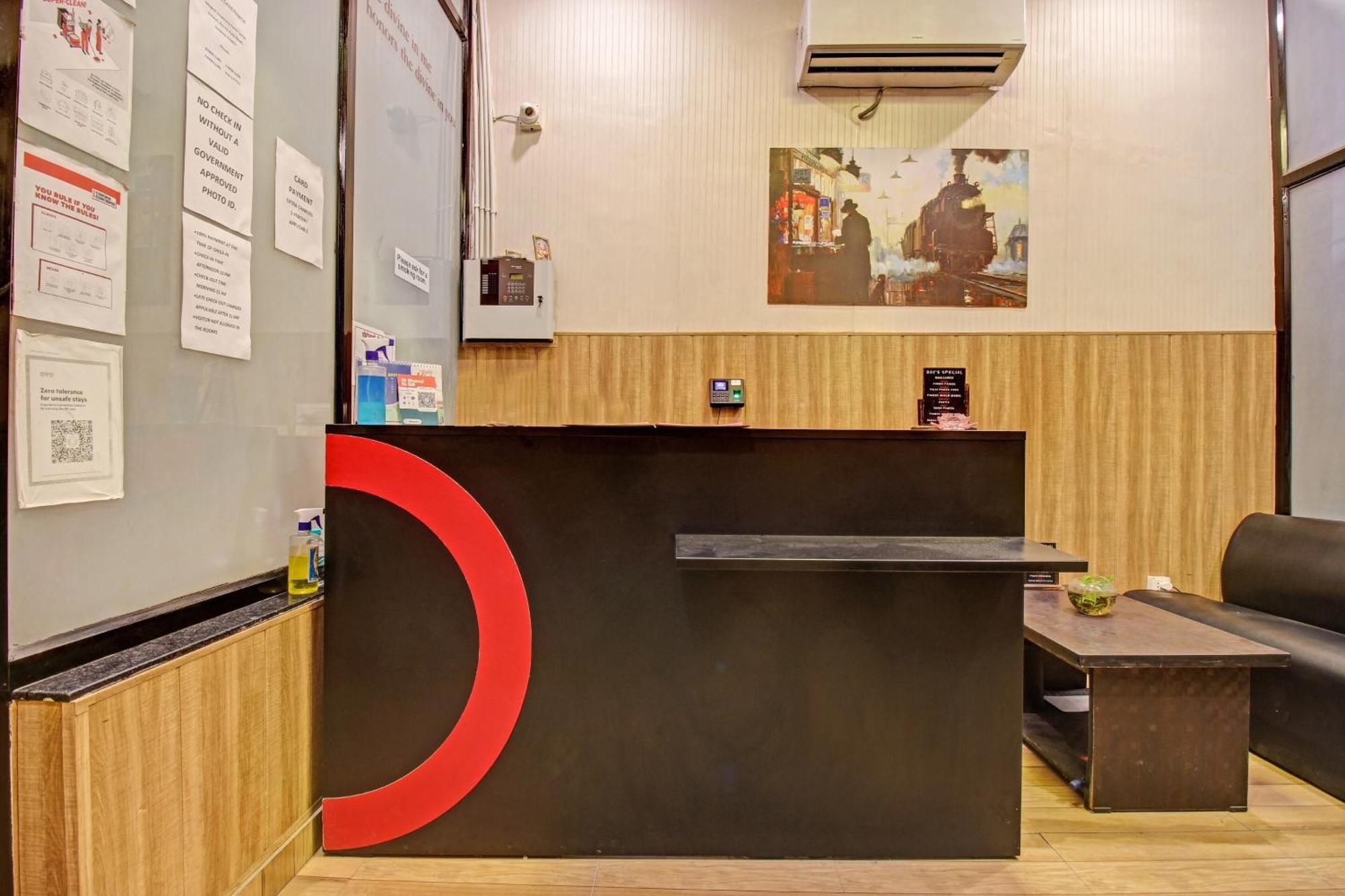 Super Townhouse Kachnar House Vikas Nagar Hotel Hasanganj Exterior foto